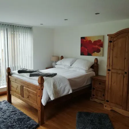 Brown Cow Apartment *